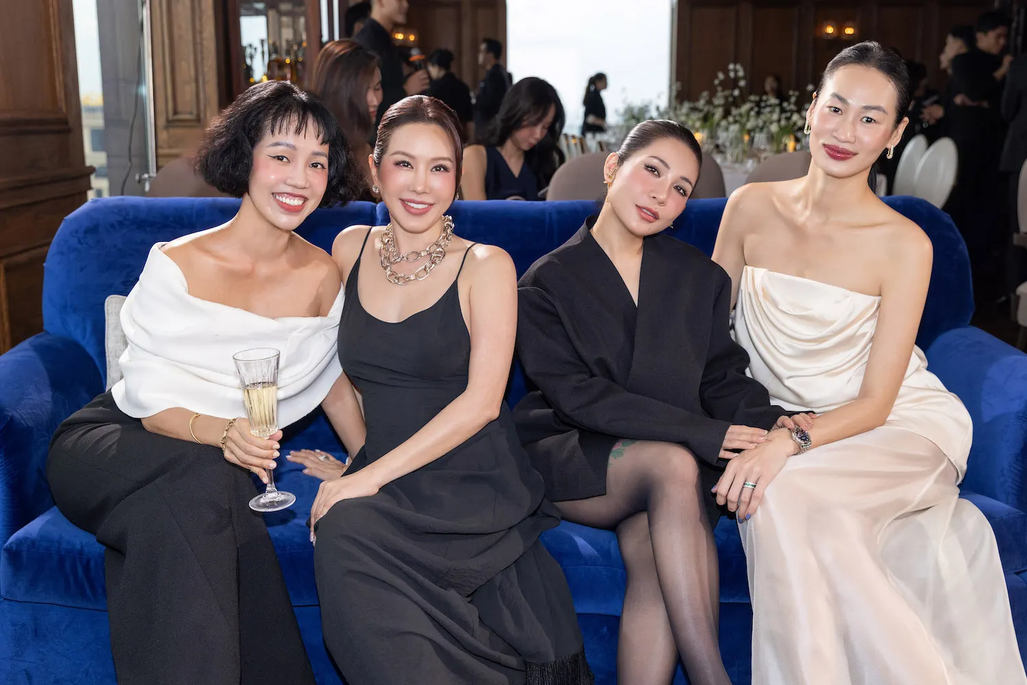 Những gương mặt quen thuộc - Image Event Những gương mặt quen thuộc - Image Event