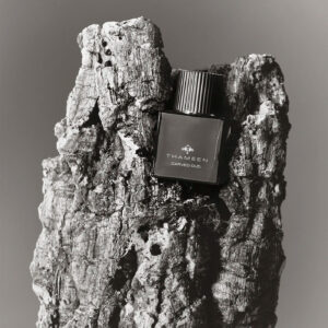 hinh-anh-nuoc-hoa-unisex-thameen-carved-oud-extrait-50-ml