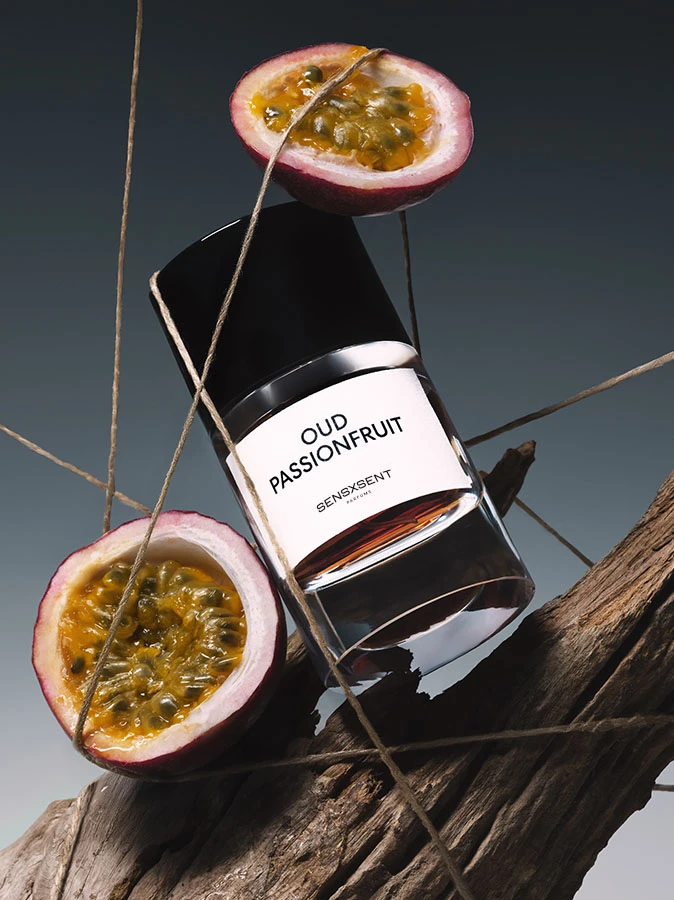 Hình ảnh nước hoa unisex Oud Passionfruit Extrait 30 ml hinh-anh-nuoc-hoa-unisex-sensxsent-oud-passionfruit-extrait-30-ml