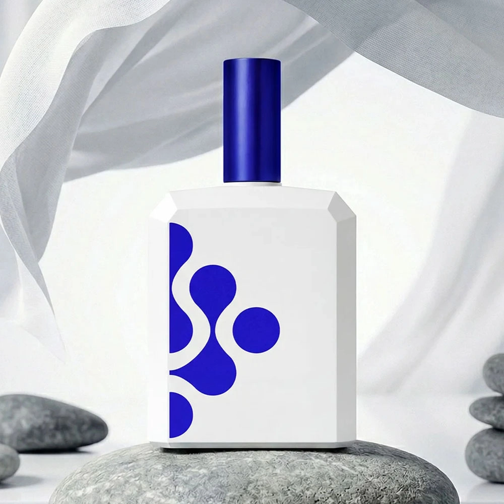 hinh-anh-nuoc-hoa-histoires-de-parfums-this-is-not-a-blue-bottle-1-5-edp-aldehyde-notes